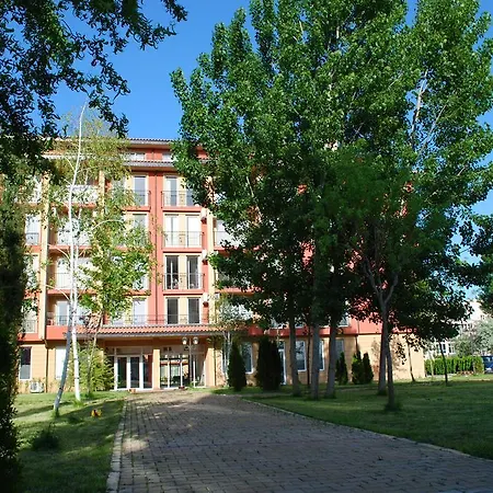 Sunny View Central Апартамент *