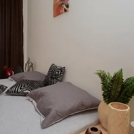 Апартамент Sunny View Central Слънчев бряг