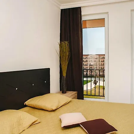 Апартамент Sunny View Central Слънчев бряг