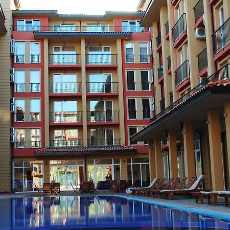 Sunny View Central Апартамент *